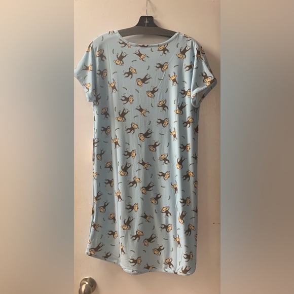 Printed Night Shirt - Picture 2 of 4